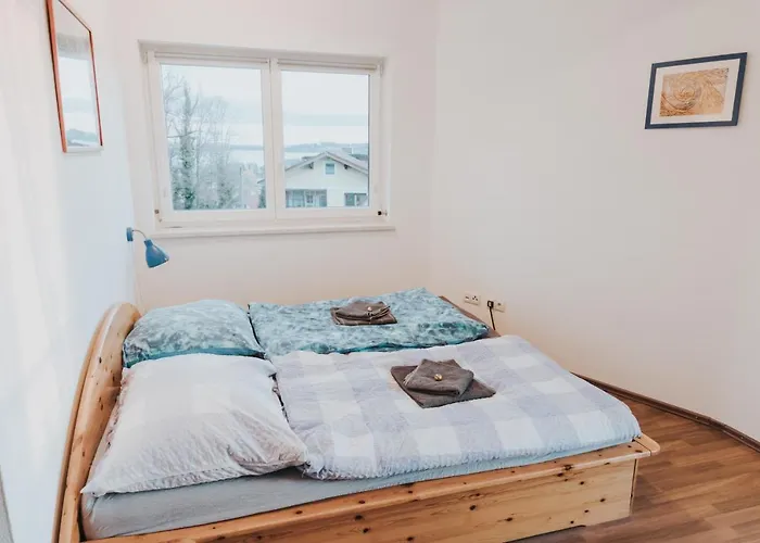 Stern-schuerz * Obertrum am See